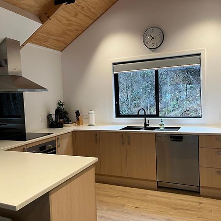 Queenstown Central - Walk To Town - Free Parking - Wifi And Smart Tv - Gym Exterior photo