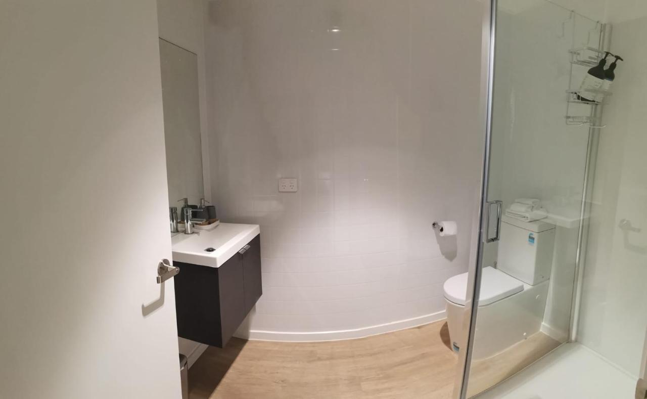 Queenstown Central - Walk To Town - Free Parking - Wifi And Smart Tv - Gym Exterior photo